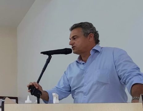 Tribunal de Contas retira ex-prefeito Zé Roberto da lista com contas com comparecer contrário