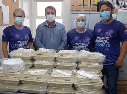 Tacuru entrega bandejas térmicas para refeições dos pacientes no hospital