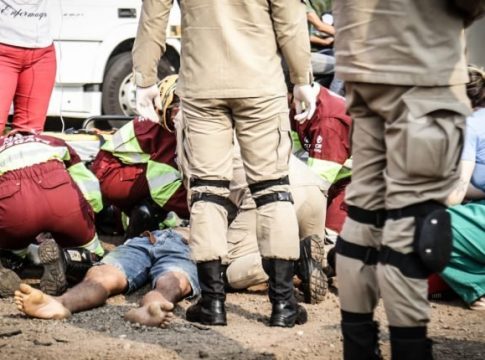 Ciclista morre após ser atropelado e arremessado por caminhoneiro na BR-163 em Campo Grande