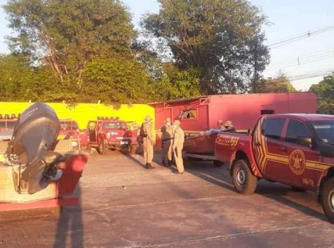Bombeiros enviam reforços para combater novo incêndio na Serra do Amolar no Pantanal