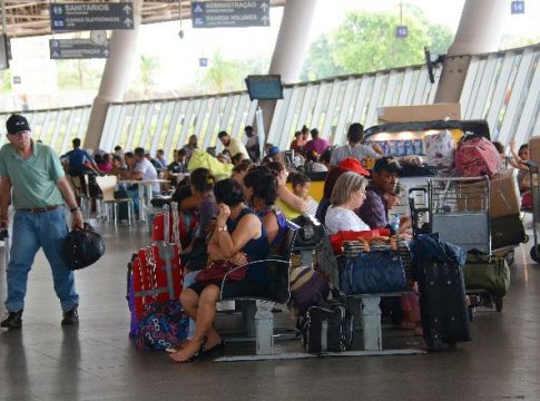 mais de 40 mil pessoas devem passar pela rodoviária de Campo Grande neste fim de ano