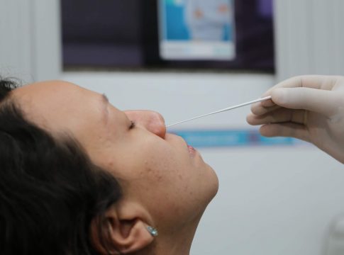 Brasil confirma 1º reinfecção por coronavírus; MS tem 15 suspeitas