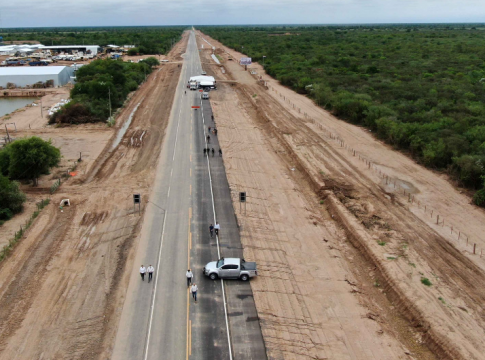 Paraguai inaugura 147 km de rodovia da Rota Bioceânica