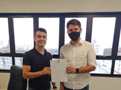 Prefeito Thalles pede ao Incra Sala da Cidadania para atender os mais de 1.300 assentados