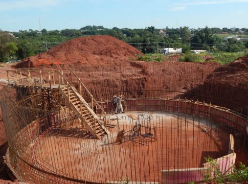 Empresa que constrói Estação de Tratamento de Esgoto em Mundo Novo programa novas contratações