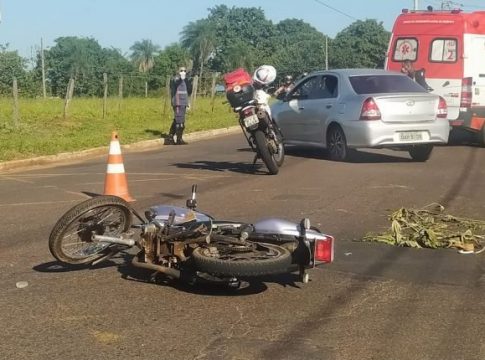 Criança é atingida por estilhaços de acidente ao ir para a escola em Campo Grande