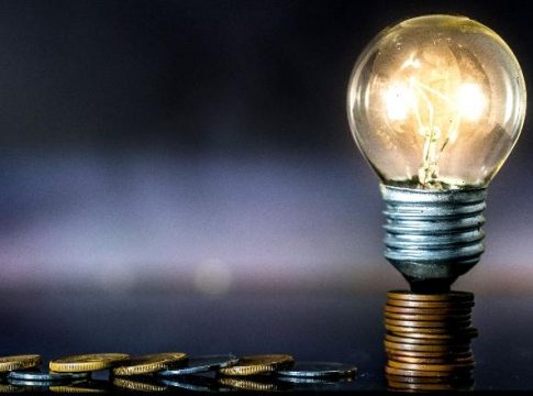 Conta de luz ficará mais cara em 2021, entenda o aumento