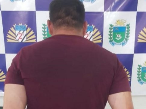 Homem é preso em cidade de MS após tentar enforcar a ex-namorada e roubar o carro dela