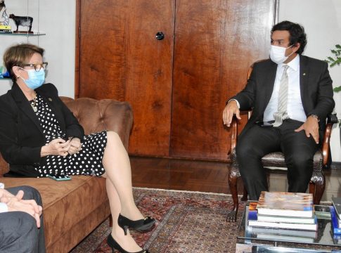 Tereza Cristina deve suspender decreto sobre destinação de carcaça com achados de cisticercose
