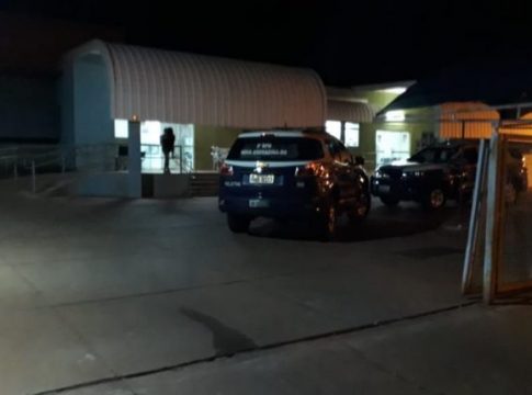 Menina de 4 anos é ferida com tiro na coxa por amigo do pai em MS