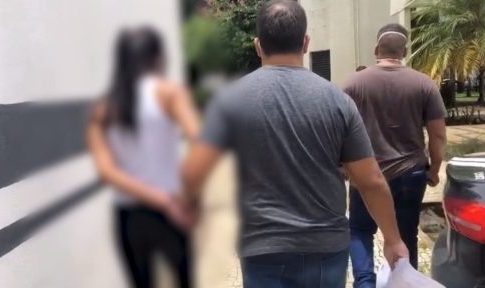 Estelionatária que deu R$ 80 mil de prejuízo a idosos de MS é presa em Goiânia