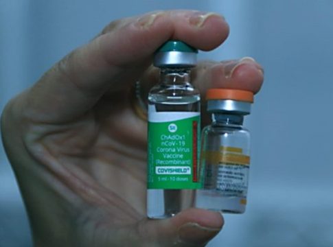 Saúde pede 30% a mais de doses da vacina contra a Covid-19 para a fronteira