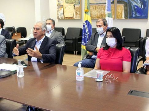 Reinaldo Azambuja pede celeridade para aprovação de novo programa de segurança alimentar