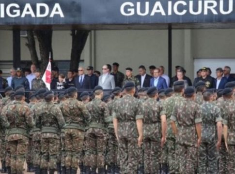 Cabo de MS furtou fotos íntimas de soldado e pediu R$ 10 mil para não divulgá-las