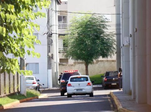 Condenado por matar empresário, PRF é encontrado em estado grave em apartamento