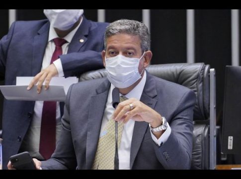 Câmara reajusta em mais de 170% valor de reembolso de gastos com saúde de deputados