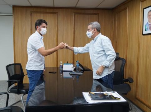 Prefeito Thalles e deputado Paulo Corrêa cobram soluções da Energisa para problemas de queda de energia nos assentamentos