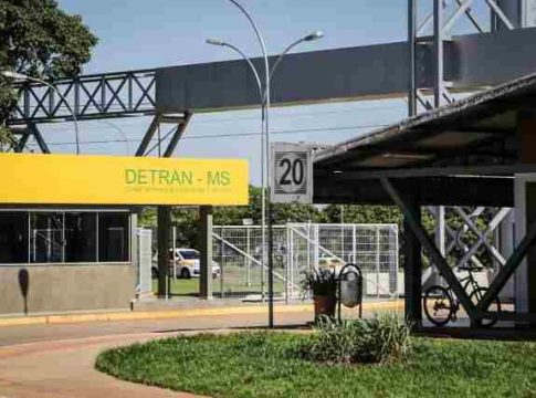 Detran-MS abre leilão de carros e motos com lances inicias de R$ 550 e R$ 3,8 mil