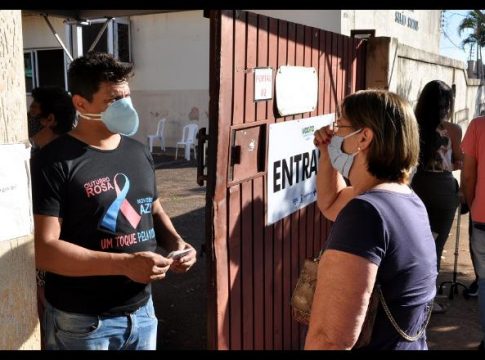 MS vai receber novo lote capaz de concluir aplicações da segunda dose da Coronavac