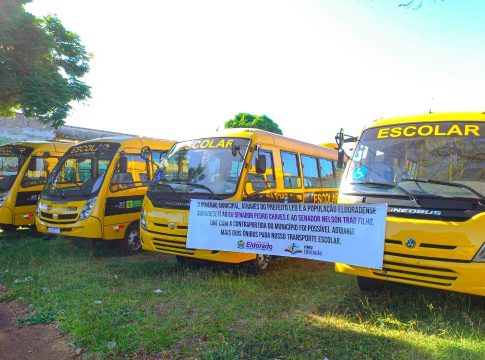 Prefeitura de Eldorado recebeu mais dois ônibus escolares