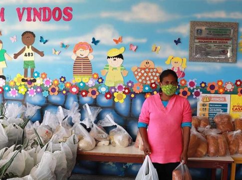 Prefeitura de Amambai distribui 656 kits com alimentos para famílias em situação de vulnerabilidade