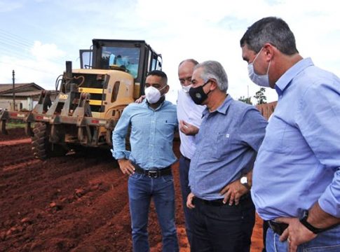 Governo Presente: Em reuniões com prefeitos, governador assume compromissos com mais 14 municípios