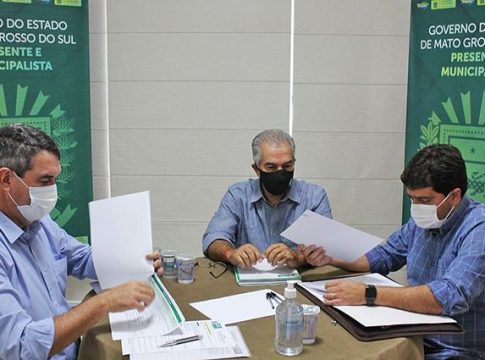 Prefeitos elogiam obras entregues e pedem novos investimentos em diferentes setores