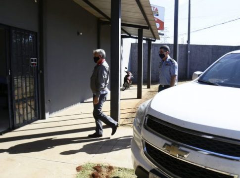 Ex-comandante da PM foi flagrado por câmeras de segurança em extorsão, diz Garras