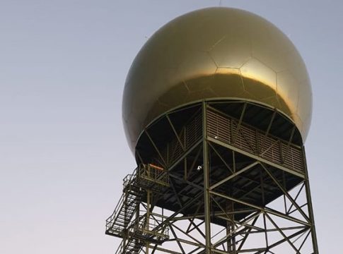 Reinaldo Azambuja acompanha Jair Bolsonaro em inauguração de radar em Ponta Porã nesta quarta-feira
