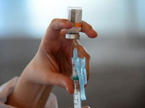 MS vacinou 64% da população acima de 18 anos com a primeira dose de imunizante contra Covid