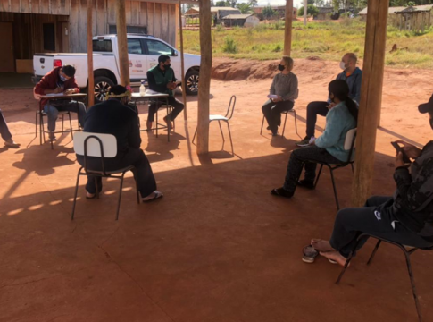 Líderes das comunidades Pielyto Kuê participaram de reunião com os secretários de saúde e assistência social