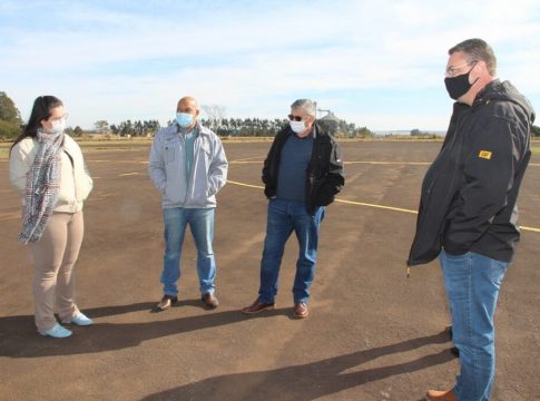 Rhaiza Matos vistoria melhorias executadas no Aeroporto Municipal
