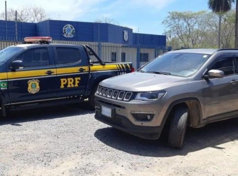 Em 40 dias, homem é preso duas vezes atravessando carros na fronteira em MS