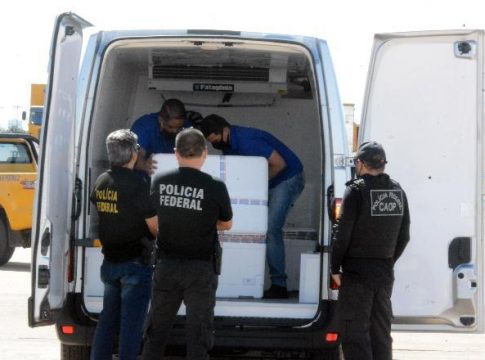 Sem receber a dose única há um mês, Janssen desembarca em Mato Grosso do Sul