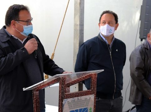 Ato solene da Prefeitura de Amambai e Sanesul marcaram entrega de obras e assinatura de ordem de serviço