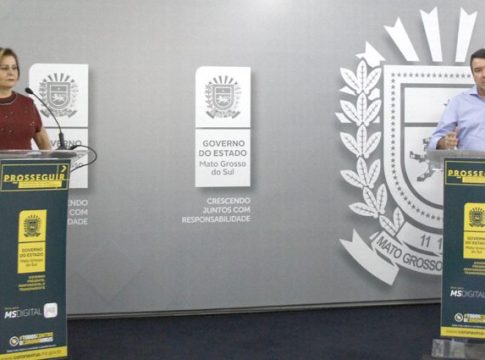 Estado anuncia concurso para professores com mais de 700 vagas