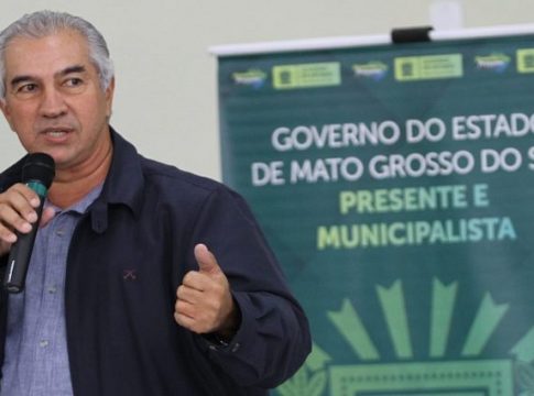 Em Iguatemi, Reinaldo Azambuja entrega obras e assina novos convênios para a região Sul