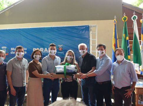 Guaíra sedia evento do Governo do Paraná para entrega de kits de robótica