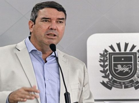 “O nosso foco é a vacina”, ressalta Eduardo Riedel na coletiva do Prosseguir