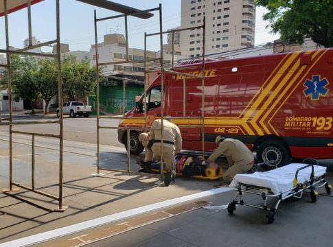 Trabalhador cai de andaime de 3 metros em posto de gasolina em Campo Grande
