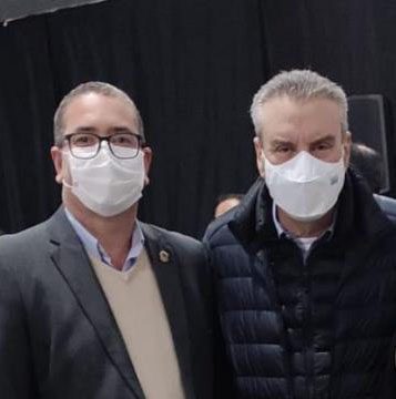 Parceria entre vereador Walter e deputado Paulo Corrêa garante benefícios para escolas em Japorã e Jacareí