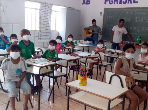 Prefeitura de Sete Quedas realiza Festa de dias das crianças em diversas escolas