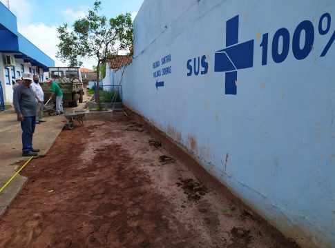 Infraestrutura de Mundo Novo realiza expansão da entrada lateral do ‘Posto de Saúde Central’