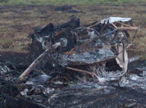 Piloto pode ter abandonado e incendiado helicóptero após queda em fazenda de MS