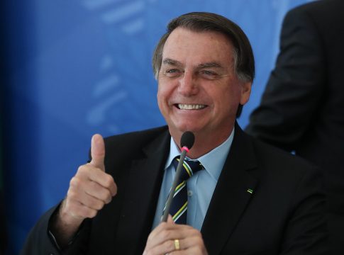 Bolsonaro encara campo minado sem centrão para escolha de novo partido