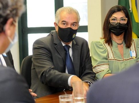 Governador discutiu avanços para rota bioceânica e Nova Ferroeste e entregou projetos de meio ambiente