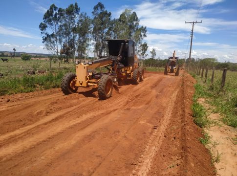 Prefeitura de Itaquiraí inicia a recuperação das estradas do P.A Sul Bonito