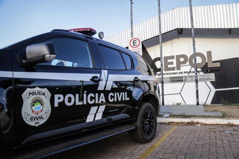 Bêbado e sem CNH, motorista bate em viatura da guarda e tenta fugir em Campo Grande