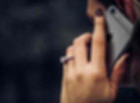 Mulher usa 13 linhas de celular para perseguir outra em Mato Grosso do Sul