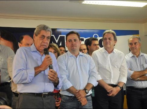 Articulação entre PSDB e MDB pode ressurgir aliança